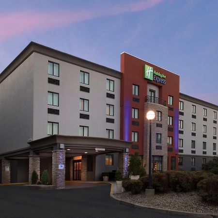 Holiday Inn Express Boston - Saugus By Ihg Exterior photo