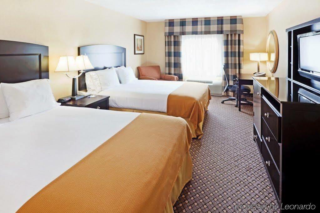 Holiday Inn Express Boston - Saugus By Ihg Exterior photo