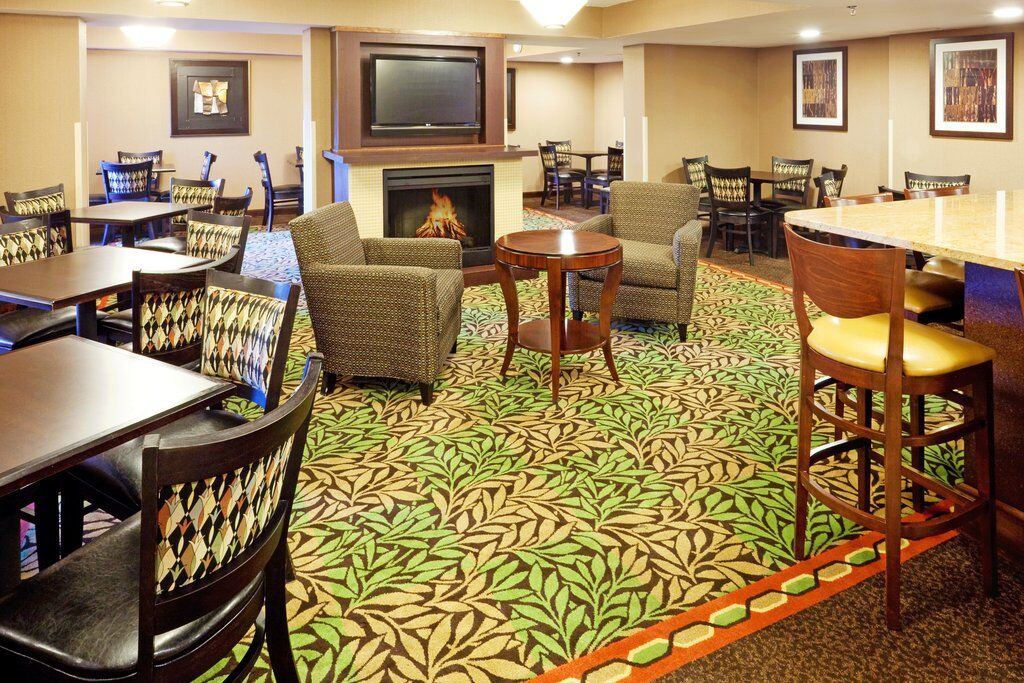 Holiday Inn Express Boston - Saugus By Ihg Exterior photo
